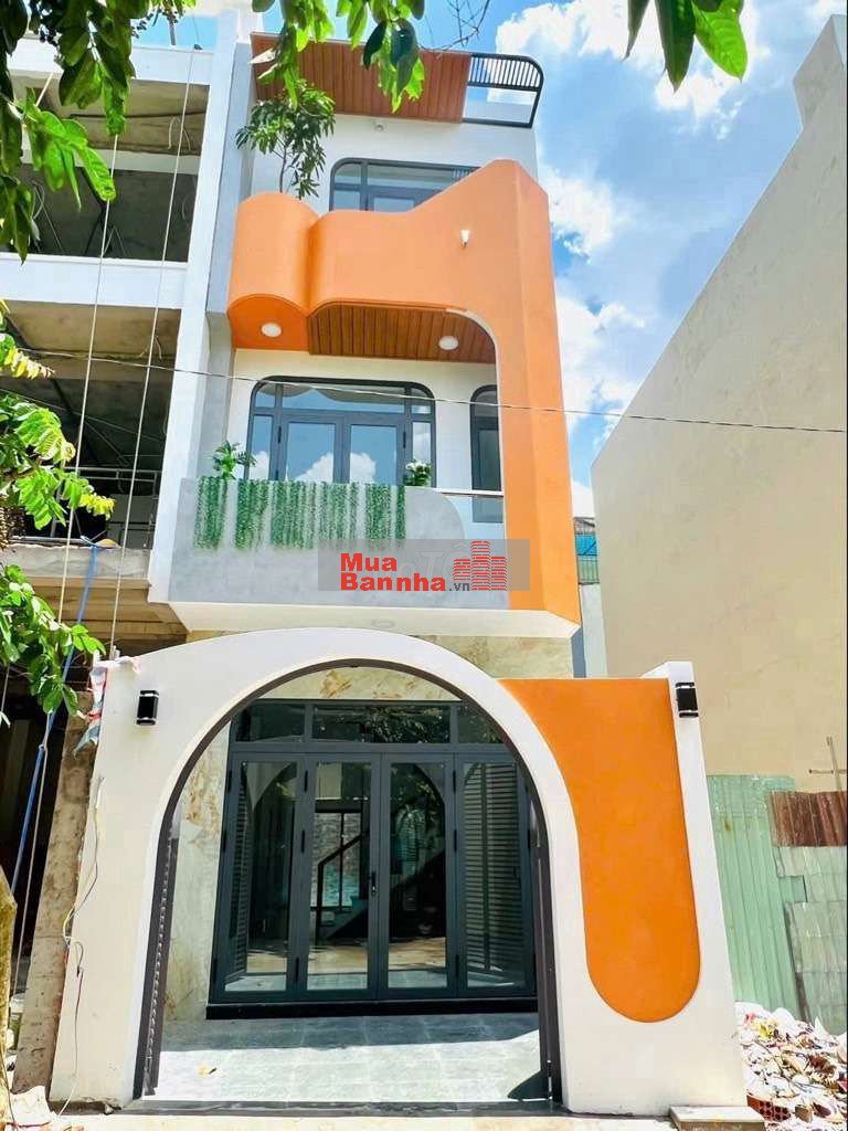 BÁN NHÀ 3 TẦNG HXH MỚi TINH 3PN+4WC _DT: 61,6M²_ĐỐI DIỆN VINHOMES Q9 .