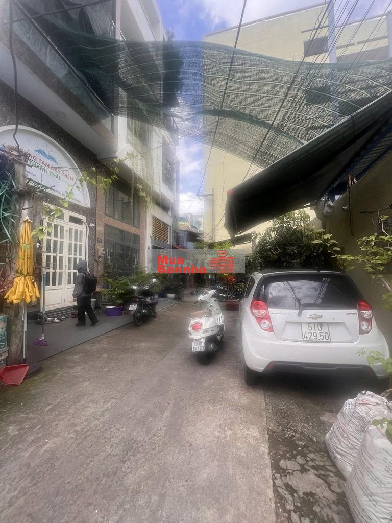 HÀNG HOT ! Nhà Nát HXH đường Thành Thái, Q.10 | DT: 4,1X 18m |