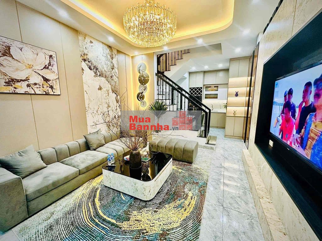 Siêu Hiếm! Nguyễn Văn Tuyết, gần phố, 15m ô tô tránh, nhà đẹp ở ngay