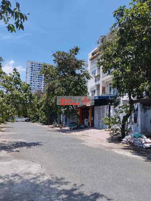 BÁN GẤP NHÀ 4TẦNG XE HƠI -5x18- 90M2- GẦN CC ĐỨC KHẢI Q7- 12.5TỶ TL9