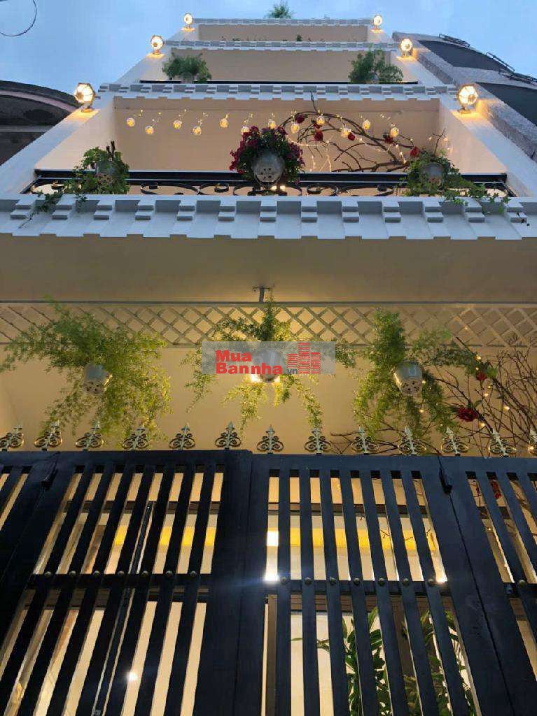 Nhà Đẹp 4 Lầu Mặt Tiền Đất Thánh – Sổ Vuông Đang Cho Thuê 25Tr/Tháng