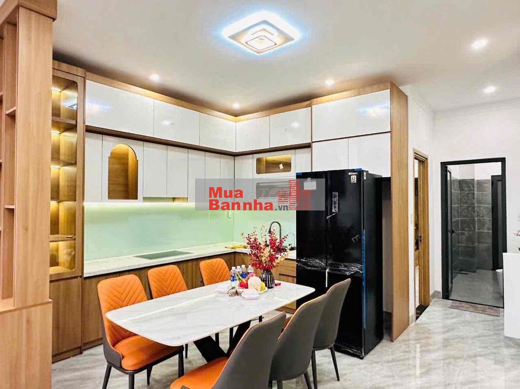 nhà mê mặt tiền 451 Ymoan kinh doanh - đường nhựa phường BMT