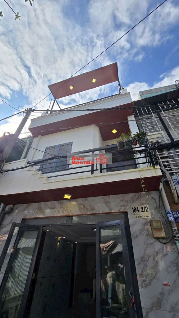 NHÀ 03 PN - 2 LẦU SÂN THƯỢNG HXH LÊ ĐÌNH CẨN