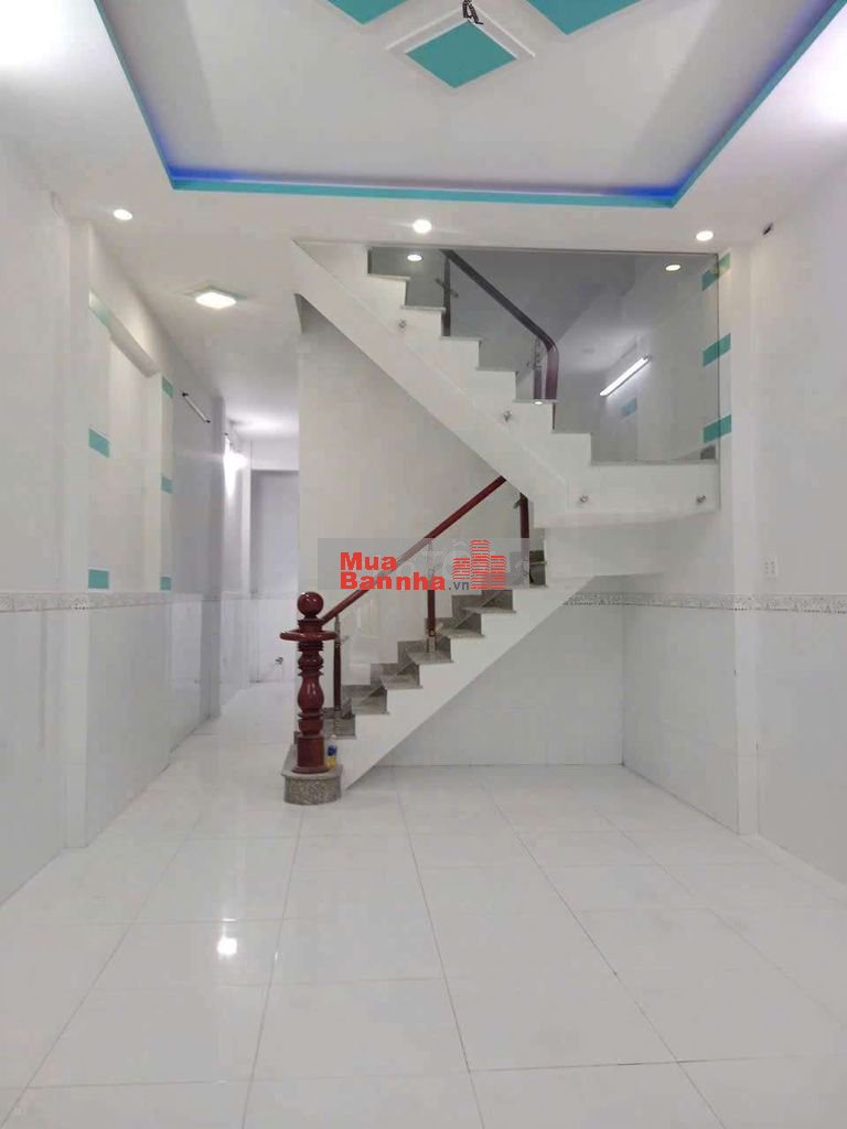 NHÀ ĐẸP 3PH NGỦ ,1 PHÒNG THỜ, ĐƯỜNG VĨNH LỘC GẦN CÂY XĂNG QUANG PHÚ