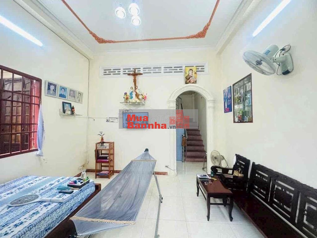 Nhà 3tầng Hẻm Oto Trung Tâm