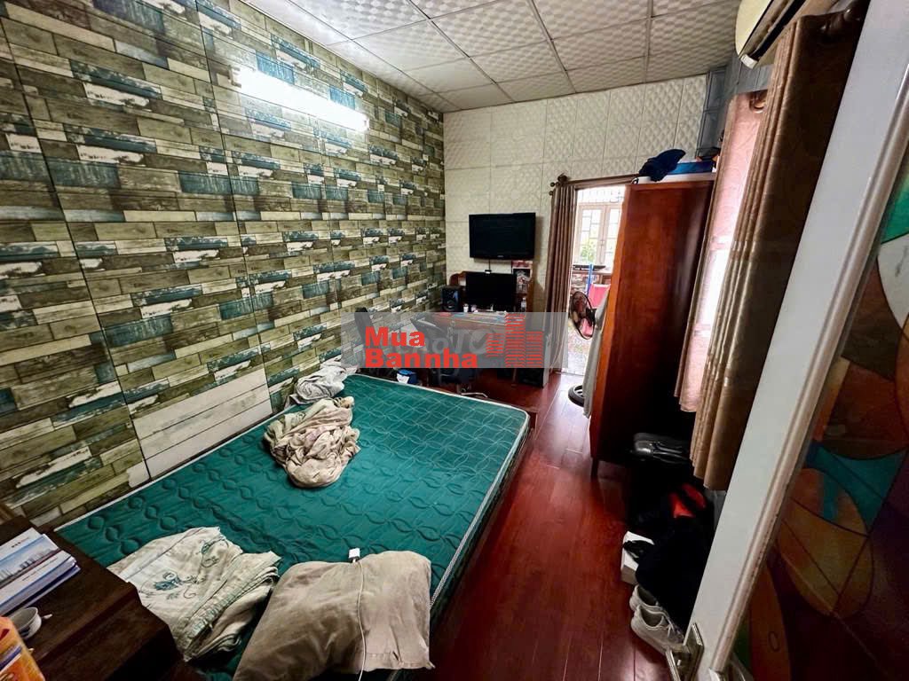 Q12- Mặt Tiền Trung Mỹ Tây 13, DT: 184m2 - SHR - Giá: 7,8 Tỷ -