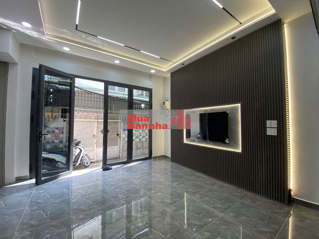 💥Hot💥 Nhà 4 Tầng Kiên Cố Cách Đường Oto 30m Giá Hơn 6 tỷ