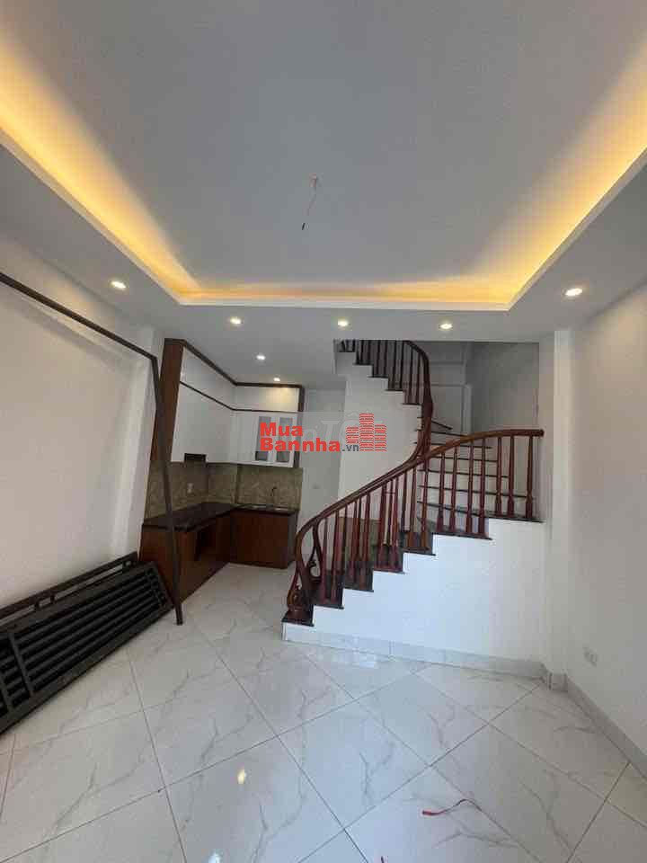 BÁN NHÀ LA PHÙ- HOÀI ĐỨC - LÔ GÓC 32/38M-5TẦNG -MT4.6M -5.X TỶ