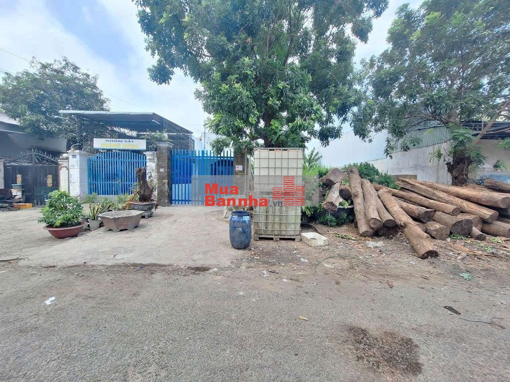 Nhà trọ 1 trệt 1 lầu 330m kdc Thuận Giao gần chợ Lâm Phát Thuận An