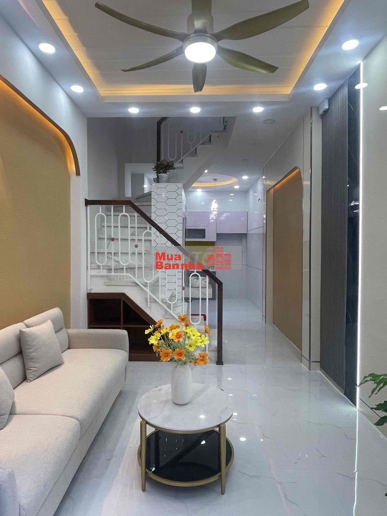 Bán nhà Quang Trung, 2 tầng,2 PN, hẻm ÔTÔ nhựa 6 thông tứ tung, TL