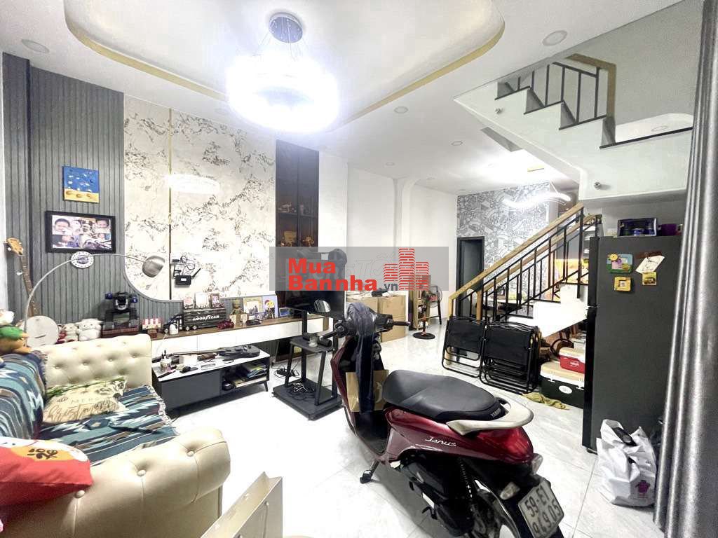 + Ngày 13/11/2025: Chủ giảm thêm 100tr bán nhanh trước Tết, giá chào m