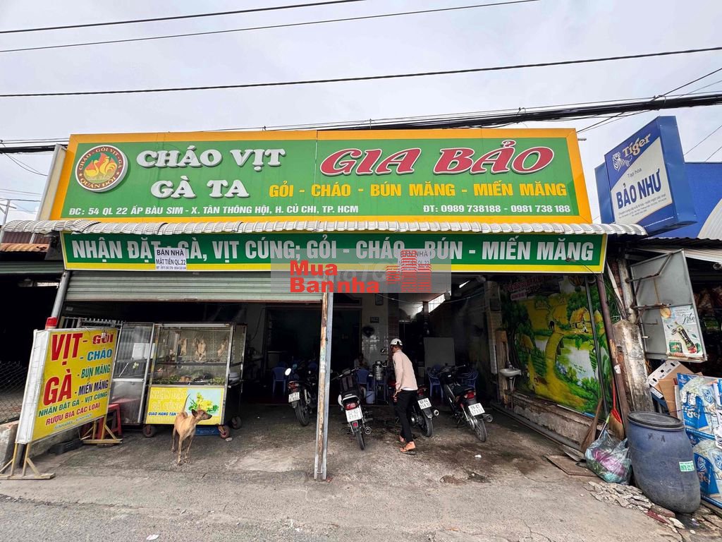 cần bán nhà mặt tiền ql 22
