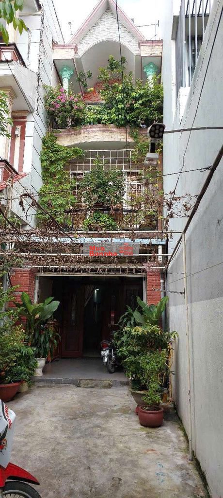 Nhà mặt tiền ĐT743C