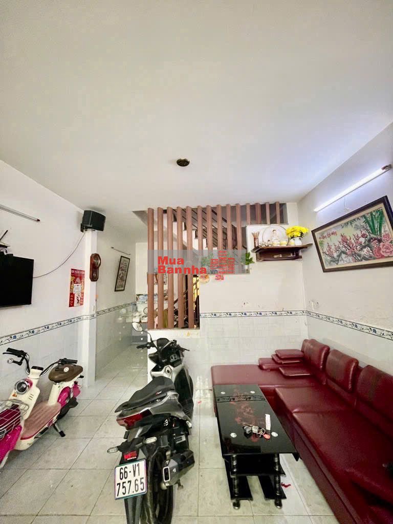 BÁN NHÀ TẶNG SỔ_34m2_2PN_2WC_HẺM RỘNG_KHU VỰC P3 Q8_GIÁ 3 TỶ NHỈNH TL