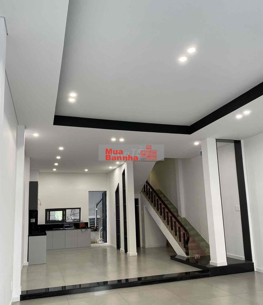 Cần bán nhà 3 tầng mặt tiền đường Lưu Quý Kỳ, Hải Châu, Đà Nẵng