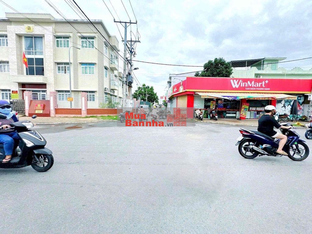 Bán Nhà lầu có 3 PN,  lộ ô tô, phường An Hoà . Giá chỉ 2,75 tỷ