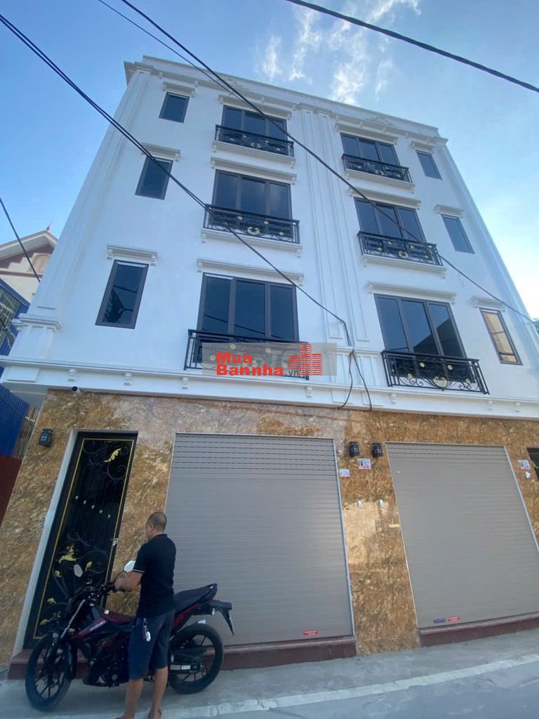 BÁN NHÀ LÔ GÓC MẶT PHỐ KIM CHUNG  - NHỈNH 7 TỶ - O TO TRÁNH NGÀY ĐÊM