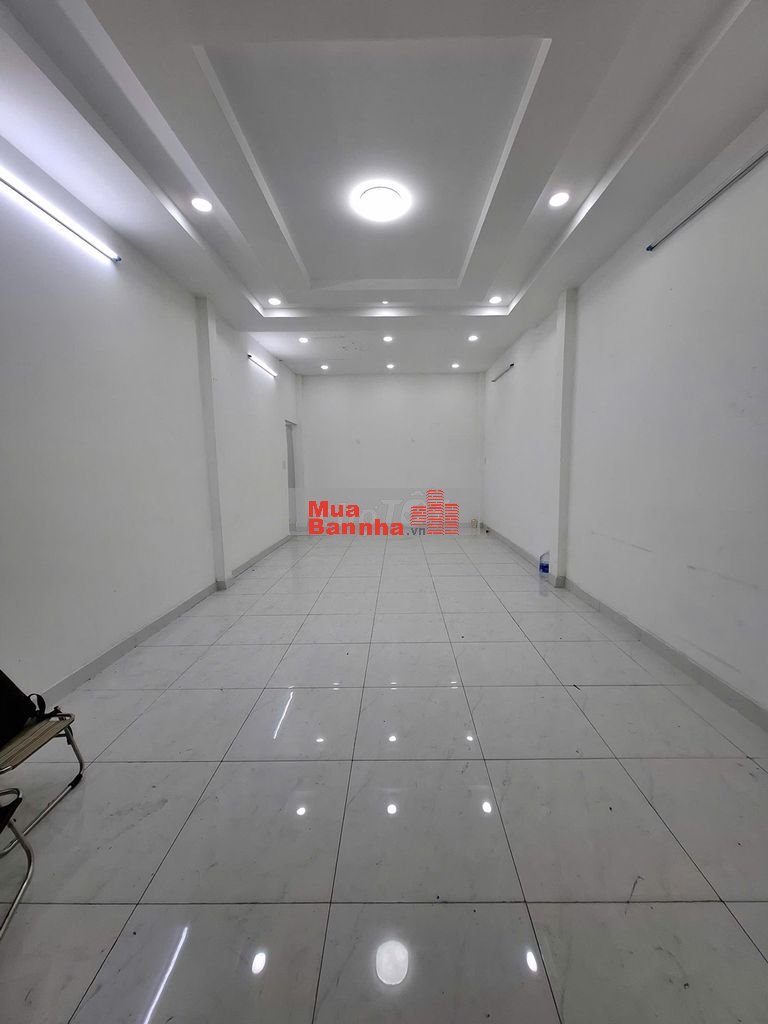 Bán nhà 91/7 Nguyên Hồng, DTCN: 47,5m2. Gần mặt tiền. Không quy hoạch