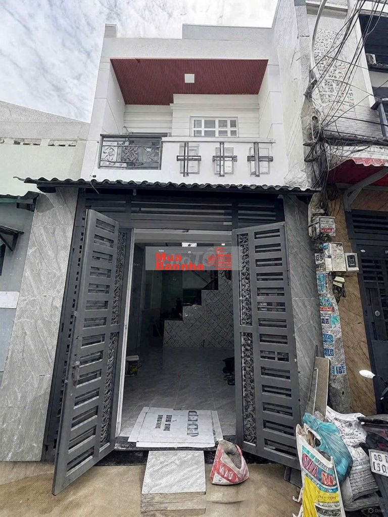 NHÀ BÁN LÊ VĂN QUỚI_ BÌNH TÂN DT 4*12 TRỆT LẦU 2PN 2WC HẺM XE TẢI