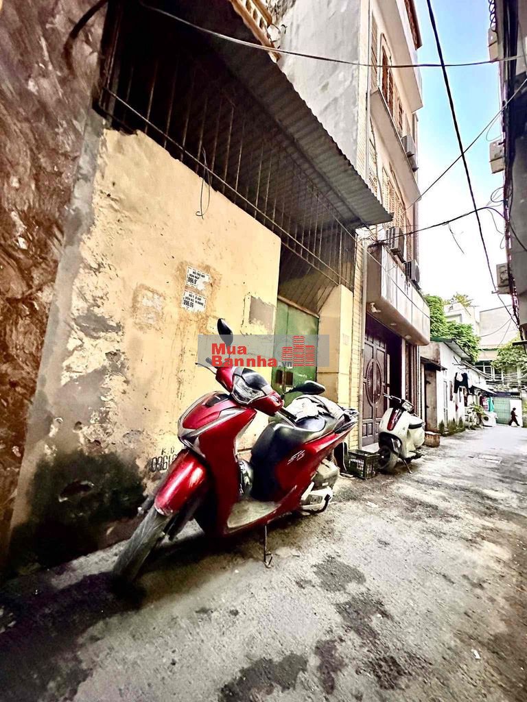 SIÊU PHẨM 2 THOÁNG, 4 CHỖ ĐỖ CỬA. TẶNG NHÀ KIÊN CỐ, PHÁ XÂY DÒNG TIỀN