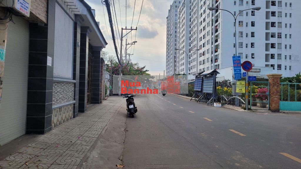 Cọc là lời, chốt là thu lúa, 252m², 4 tầng, mặt tiền đường, 22,9 tỷ.