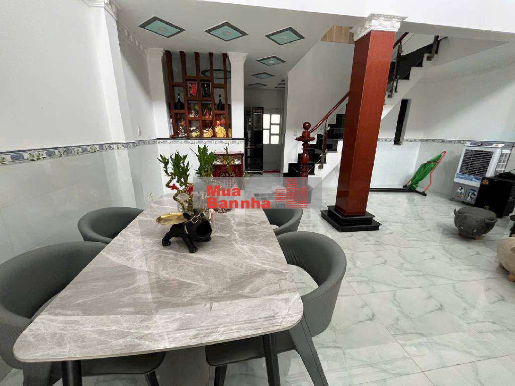 Nhà đẹp, hơn 4 tỷ, MTKD, HXH Huỳnh Tấn Phát, 3 tầng, 4PN, hoàn công