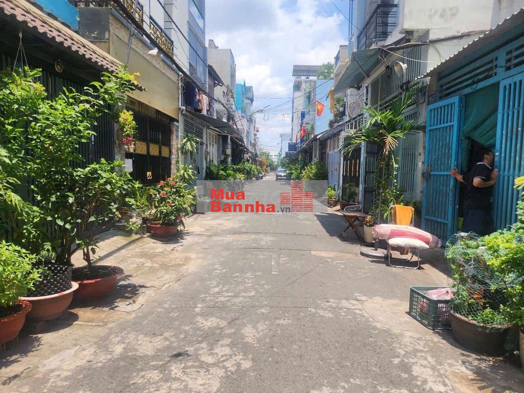 Bán nhà 50m2 Kinh Dương Vương, hẻm xe hơi 5m, 3 tầng đúc mới hơn 6 tỷ.