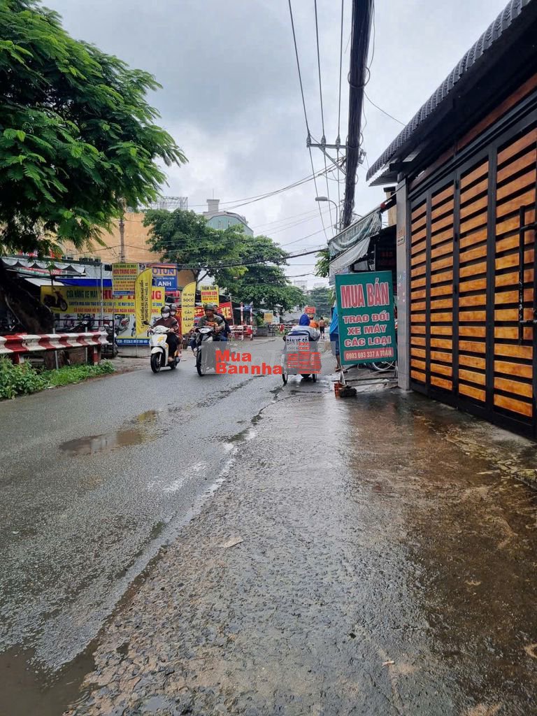 MTKD Bình tân đường 8m - sân để xe 5m – Giá sập sàn chỉ 3 Tỷ