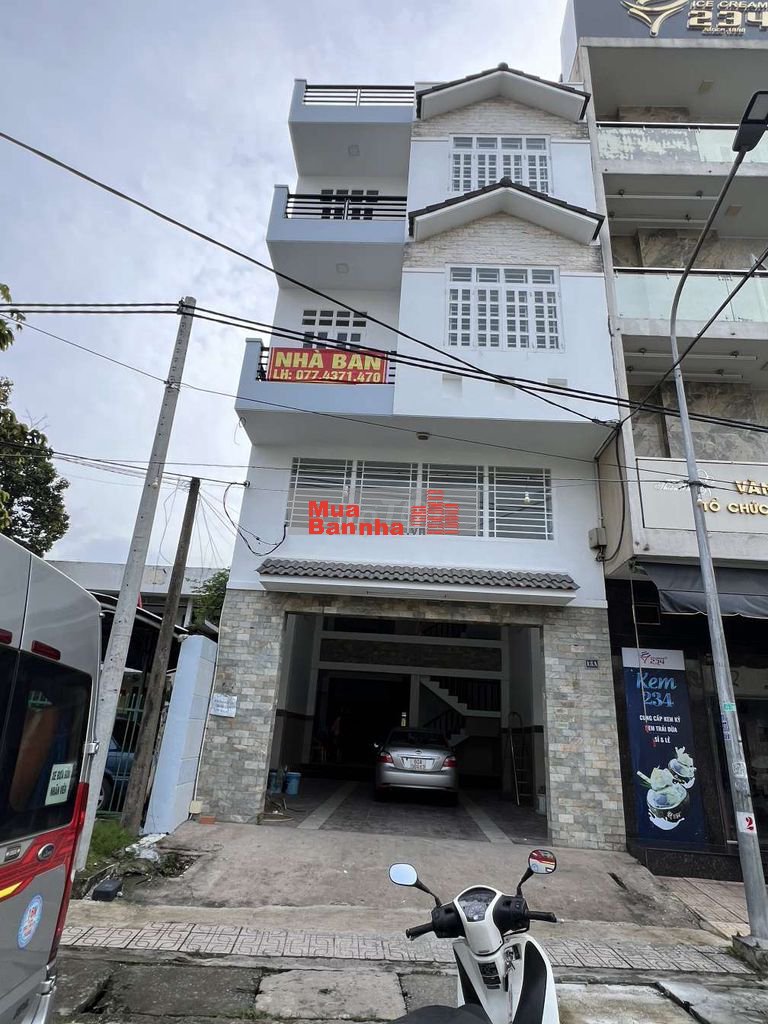 NHÀ MẶT TIỀN LÊ THOA GẦN TRƯỜNG BÙI THỊ XUÂN