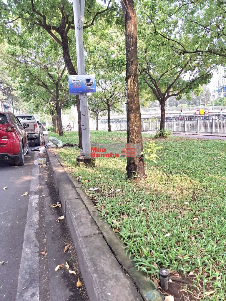 BÁN NHÀ GẦN MT, TRƯỜNG SA, P17, BT, DT 4M×10M, GIÁ 3,8 TỶ