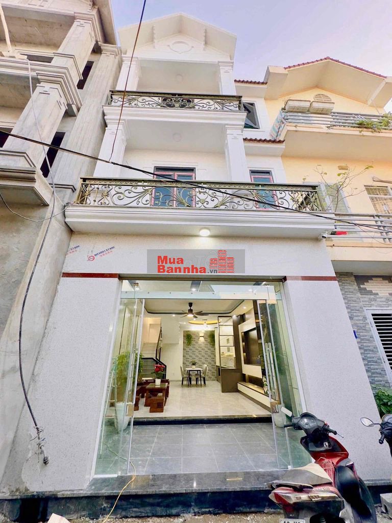 3 TẦNG NGAY VĨNH KHÊ FULL NỘI THẤT GIÁ 3,5Tỷ