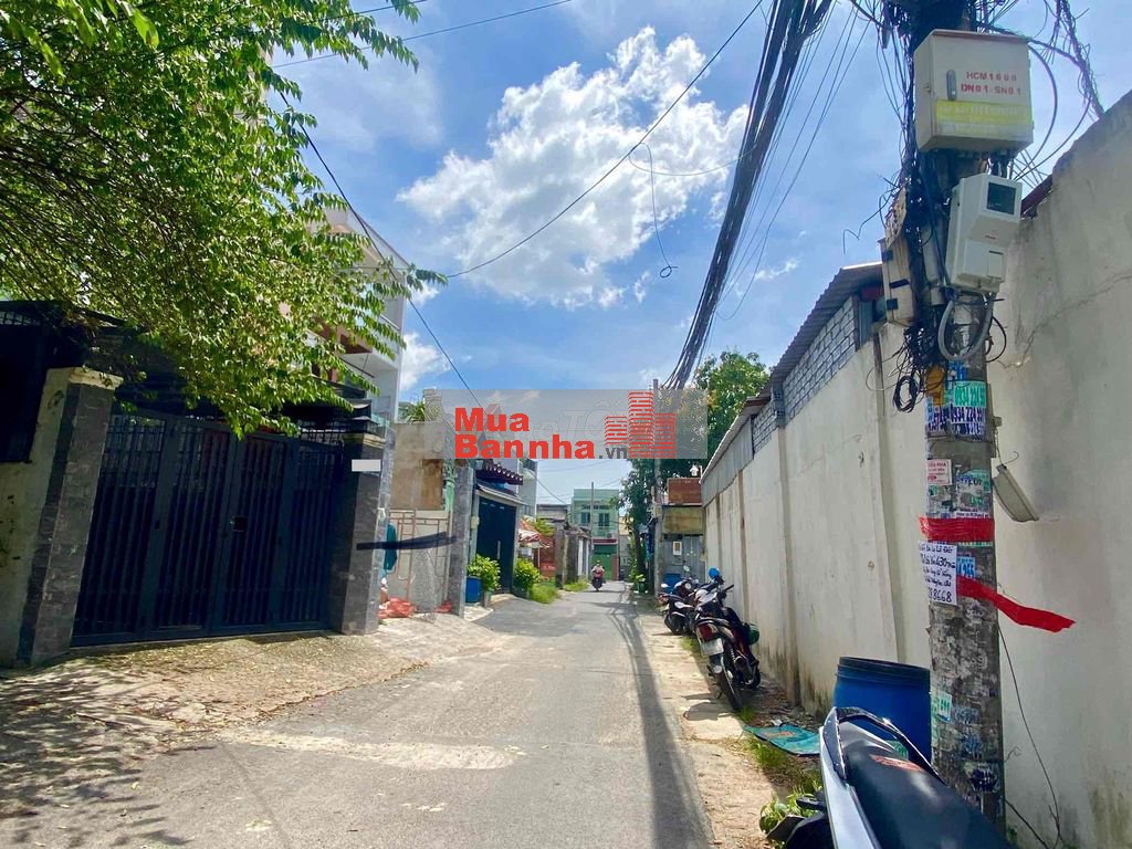 Nhà lô góc 2 mặt tiền - hẻm xe hơi thông - Linh Xuân - 4.795 tỷ TL