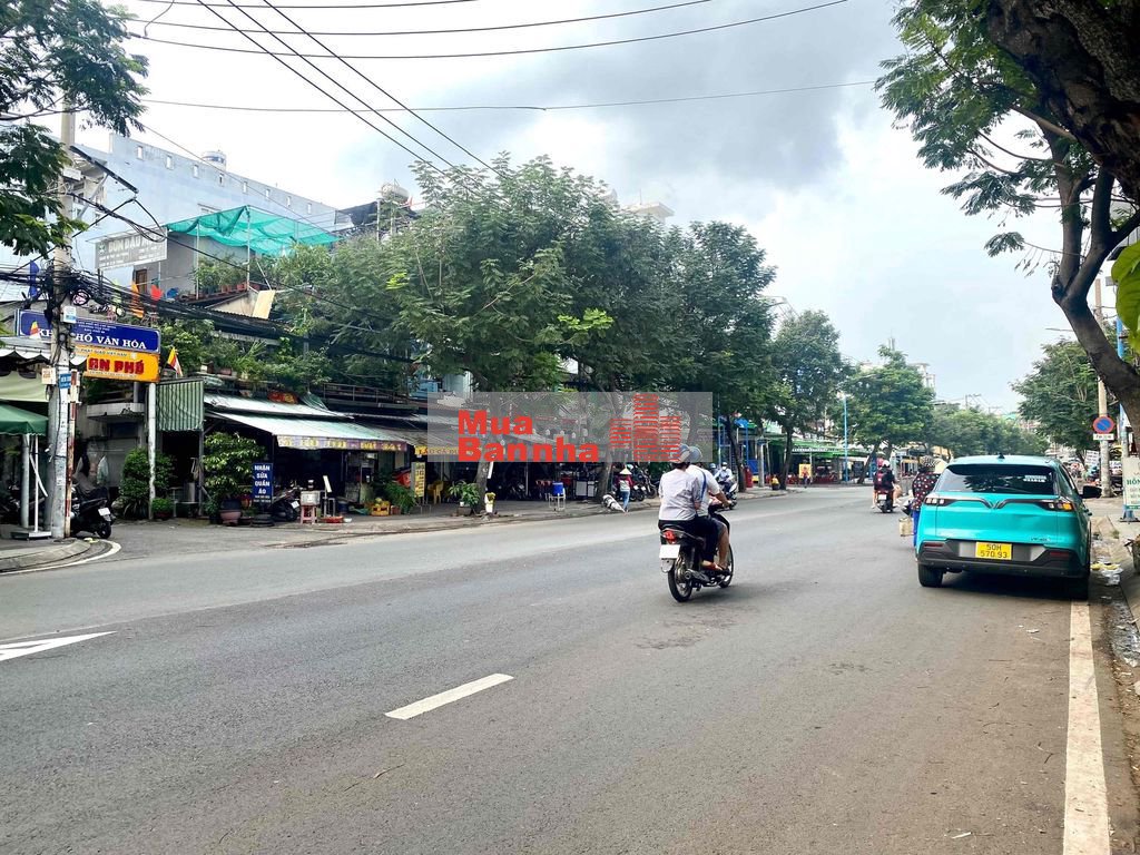 Mặt tiền nhà Kênh Tân Hoá, 110m2, 15 phòng, có dòng tiền, giá 17 tỷ tl