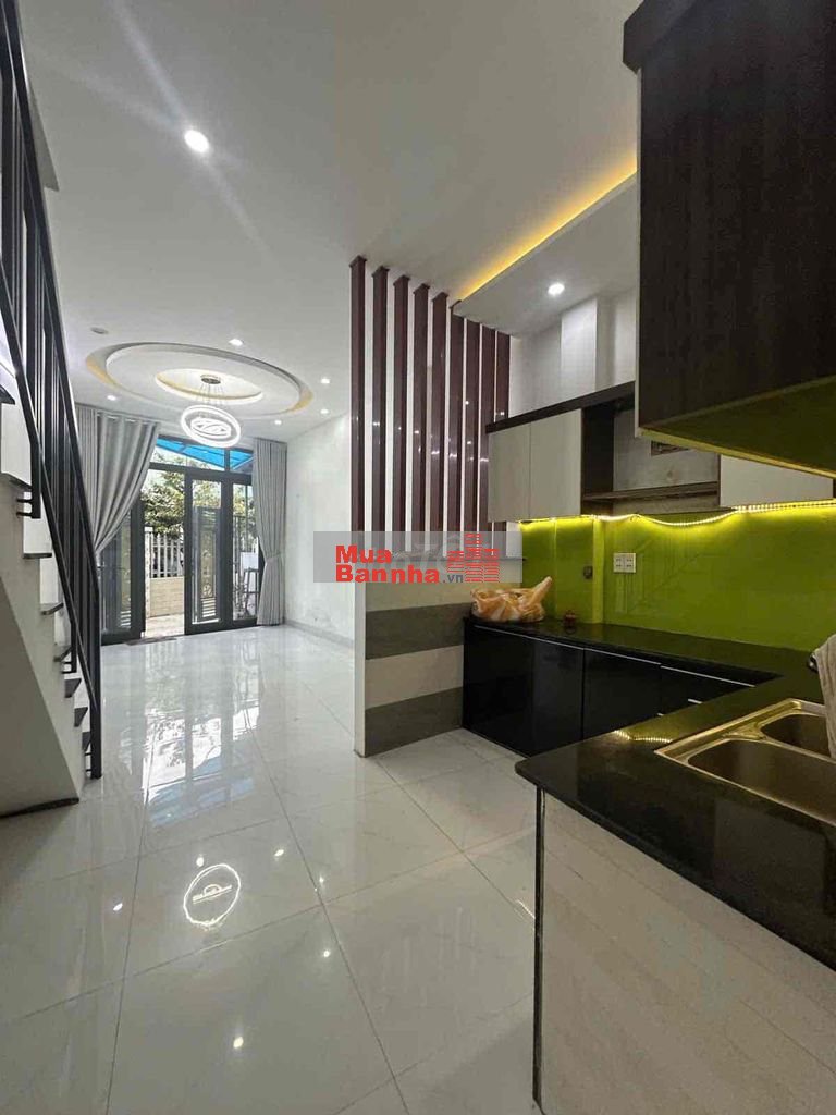 Nhà Trần Cao Vân. Mua 1 được 2 . - 1 sổ chia làm 2 căn nhà chỉ 4 tỷ (