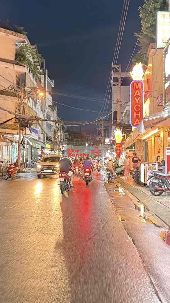 NHÀ MỚI BÁN GẤP TẶNG NỘI THẤT-KHU VIP BÀU CÁT CÁCH MẶT TIỀN 1 CĂN