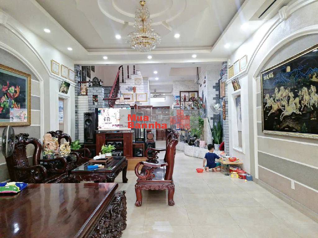 ***NHÀ MỚI VÀO Ở NGAY, KỀ KCX TÂN THUẬN, 5P ĐẾN Q4, DT ĐẸP 85M, 6,X TY