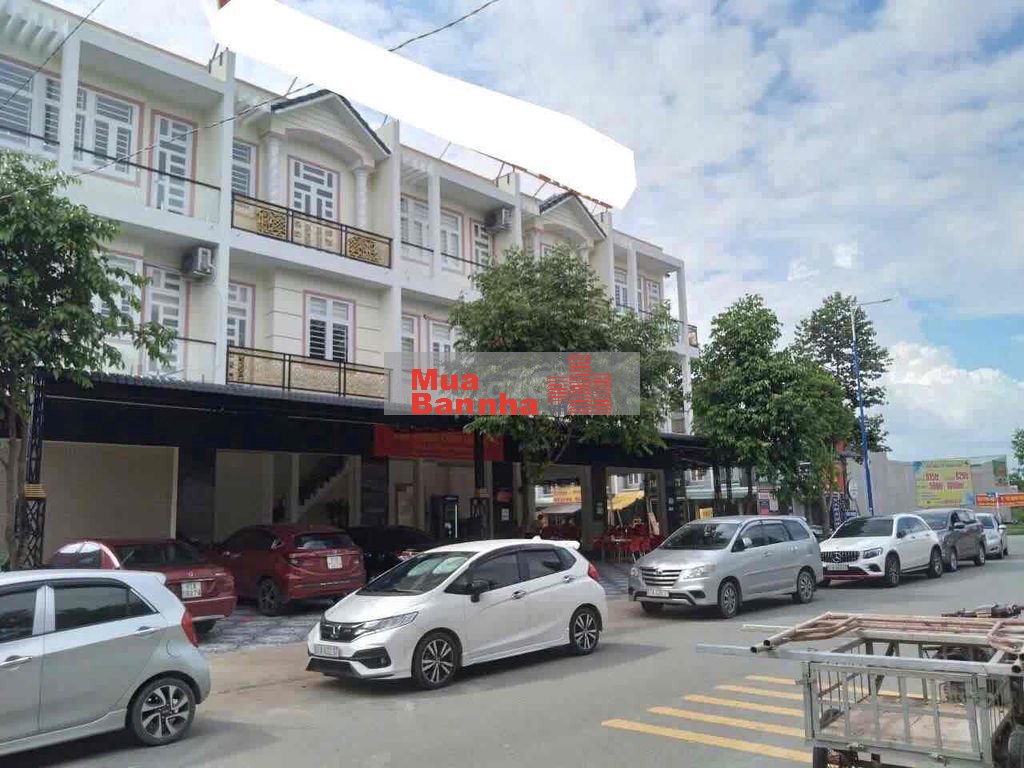 Bán nhà Vip 3 lầu lô góc 2 mặt tiền phường bến cát, giá 16,2tỷ