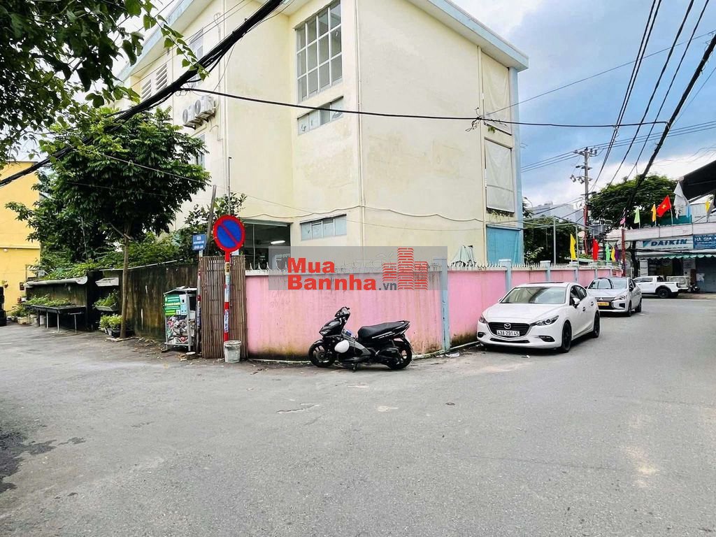 Nhà đường HUỲNH NGỌC HUỆ nhĩnh 4 tỷ ( đường bê tông 6m )