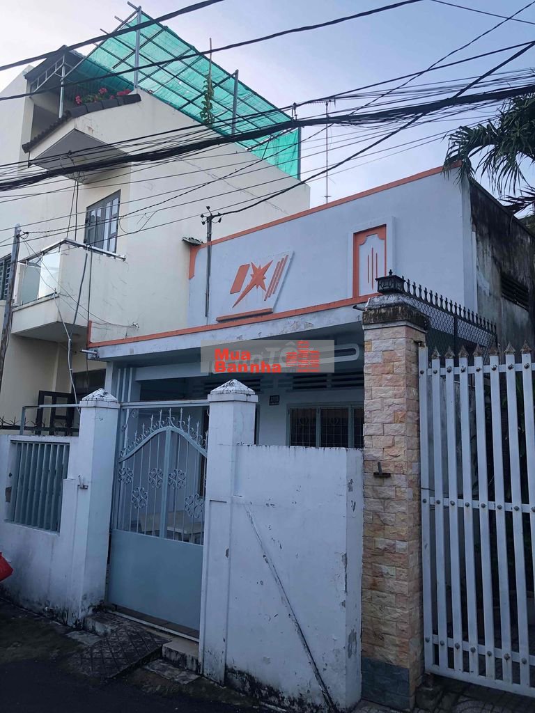 Bán nhà ngay chợ Tam Hà , hẻm nhựa ôtô , kế mặt tiền tô ngọc vân.