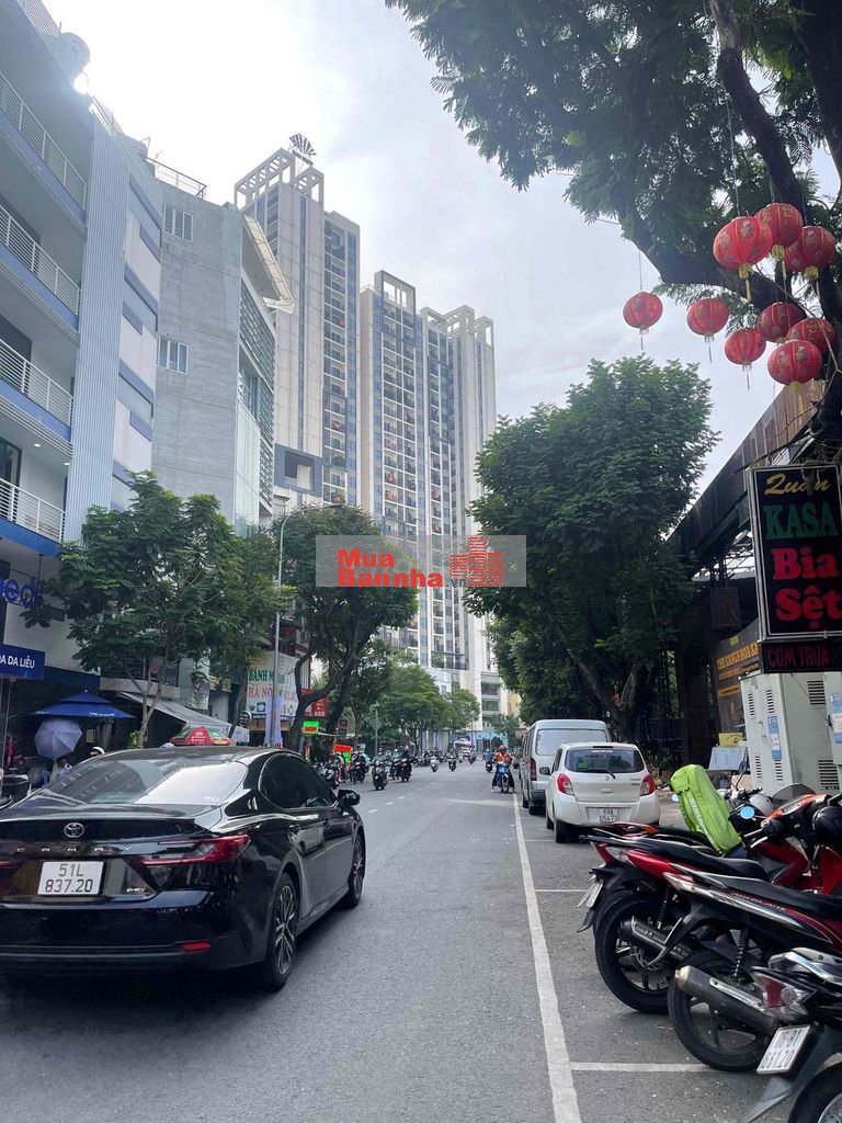 BÁN CHDV NGAY HÀ ĐÔ CENTROSA CAO THẮNG Q.10, HĐT 65TR/ Th, HXH - 60M2