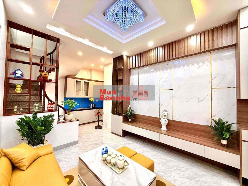 SIÊU PHẨM 45m² Nguyễn Chí Thanh – Ngõ thông – Gần phố – 8.1T