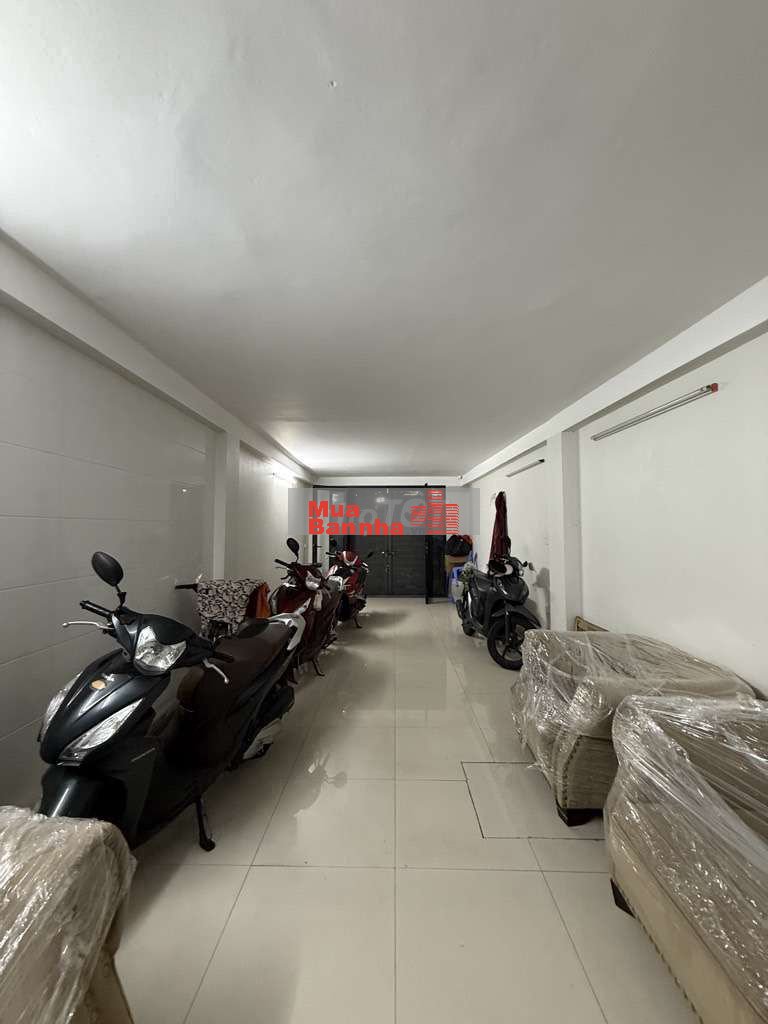 CHDV thang máy- khu đẹp- trung tâm Đống Đa