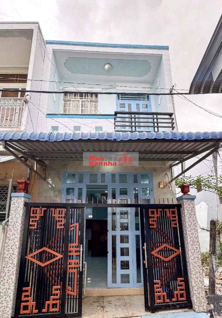 Nhà trệt lầu mâm đúc Hẻm 90 Hùng Vương - Gần siêu thị Vincom