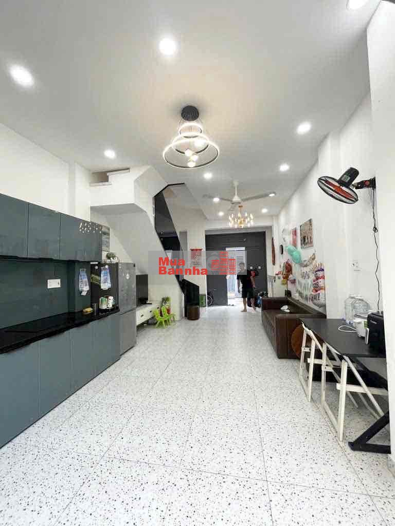 NHÀ MỚI ĐẸP - GẦN NGÃ TƯ BỐN XÃ, DT: 4m x 12m ( 48m²). Nhà 3 Tấm,