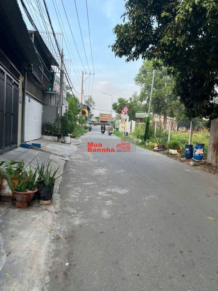 NHÀ MỚI XÂY 94M2 3 TẦNG MT ĐƯONG CHÙA TÂN LONG RỘNG 6M 3PN 3WC