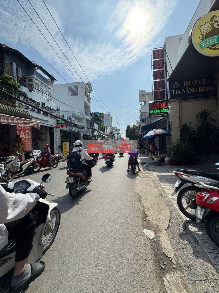 BÁN MẶT TIỀN NGAY THỐNG NHẤT, P11, GÒ VẤP 64M2, GẦN LOTTE, 8.4 TỶ