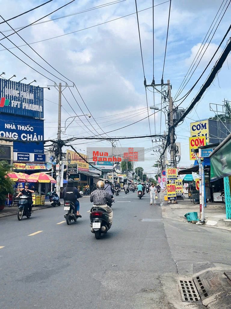 Bán góc 2MT Thoại Ngọc Hầu, DT: 6x40m NH 8m, DTCN: 282 m2, Giá 23,8 tỷ