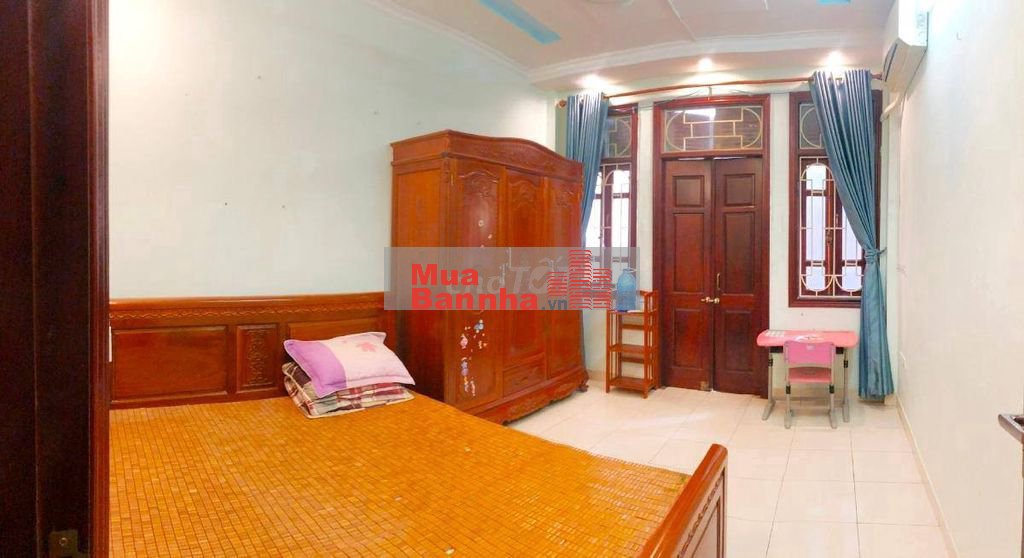 Bán nhà Khương Đình, ngõ nông rộng, DT 36mx4 tầng giá 6.2 tỷ