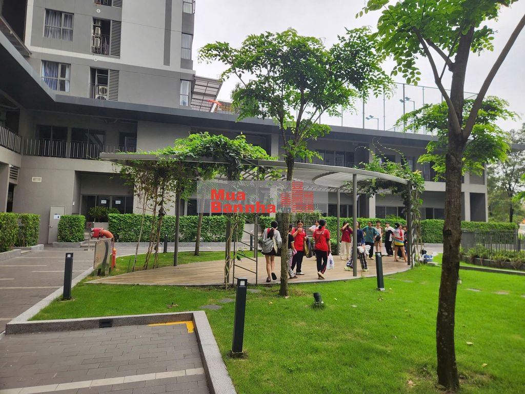 Bán Villa Westgate DT 200m2 - giá 8.5 tỉ sổ sẵn 102% view vườn thiền