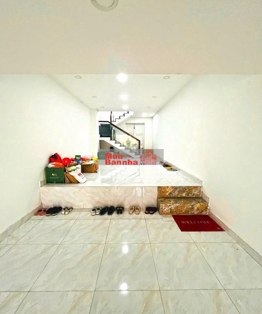 ✅✅✅VỊ TRÍ ĐẸP -NHÀ 4 LẦU SÂN THƯỢNG ĐƯỜNG SỐ CHỢ TÂN MỸ QUẬN 7